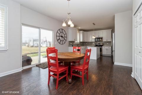 25203 Pavilion Pl, Plainfield, IL 60585 photo 6