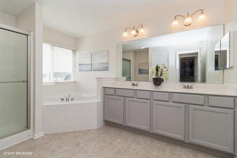 25203 Pavilion Pl, Plainfield, IL 60585 photo 12