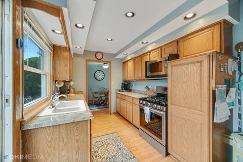 152 Springleaf Dr, Bolingbrook, IL 60440 photo 11