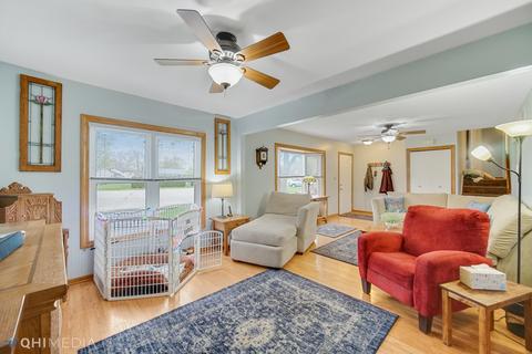 152 Springleaf Dr, Bolingbrook, IL 60440 photo 6