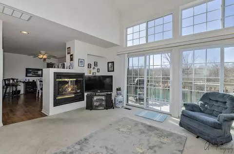 8008 Honeysuckle Ct, Fox Lake, IL 60020 photo 6