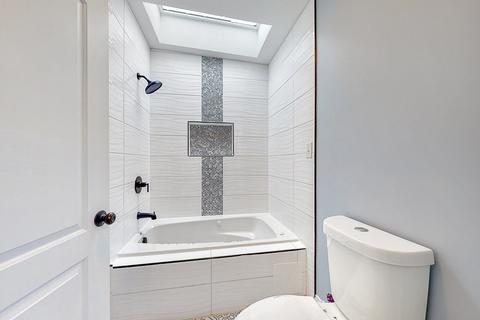 7704 S Champlain Ave, Chicago, IL 60619 photo 22