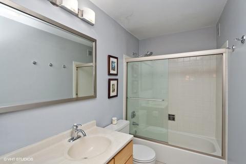 30 E Huron St #1701, Chicago, IL 60611 photo 12