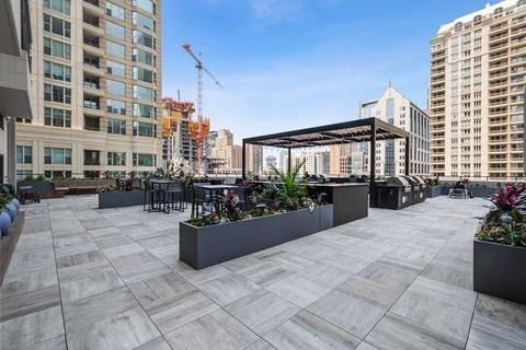 30 E Huron St #1701, Chicago, IL 60611 photo 18