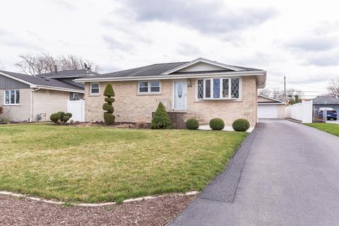 7911 W 74th Pl, Bridgeview, IL 60455 photo 1