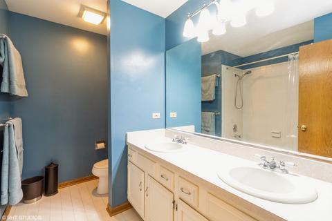 1030 Willoby Ln, Elgin, IL 60120 photo 22