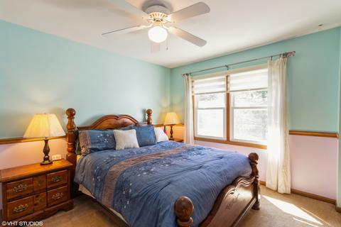1030 Willoby Ln, Elgin, IL 60120 photo 21