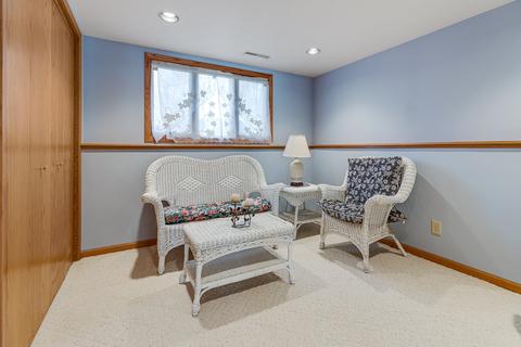 1317 Hillside Ln, Mchenry, IL 60051 photo 15