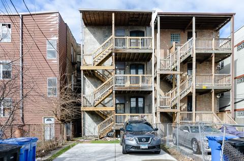 4723 S Champlain Ave, Chicago, IL 60615 photo 2