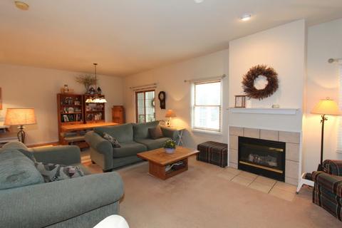 10120 Brigham Trl, Hebron, IL 60034 photo 4