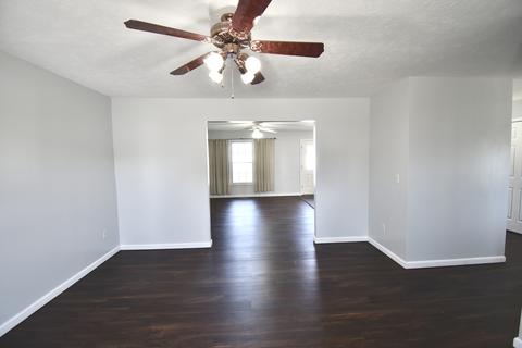1106 Bull St, Normal, IL 61761 photo 11