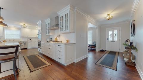 977 W Bauer Rd, Naperville, IL 60563 photo 5