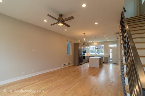 1349 E Marquette Rd, Chicago, IL 60637 photo 7