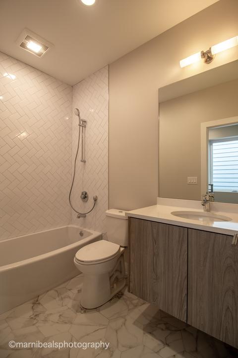 1349 E Marquette Rd, Chicago, IL 60637 photo 15