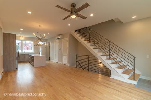 1349 E Marquette Rd, Chicago, IL 60637 photo 8