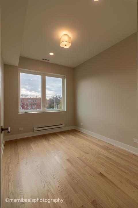 1349 E Marquette Rd, Chicago, IL 60637 photo 17