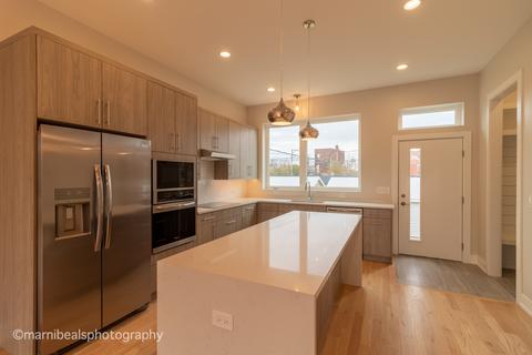 1349 E Marquette Rd, Chicago, IL 60637 photo 5