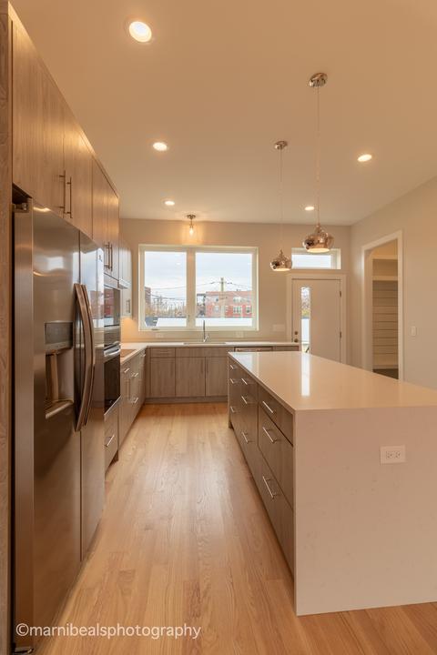 1349 E Marquette Rd, Chicago, IL 60637 photo 4