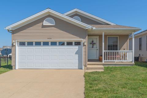 3406 Cornelius Dr, Bloomington, IL 61704 photo 2