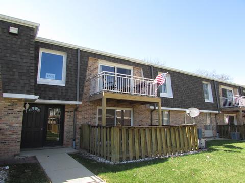 1906 Plum Grove Rd #2B, Rolling Meadows, IL 60008 photo 1