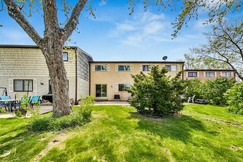1634 Blackhawk Trl, Wheeling, IL 60090 photo 25