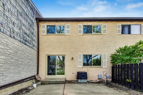 1634 Blackhawk Trl, Wheeling, IL 60090 photo 23