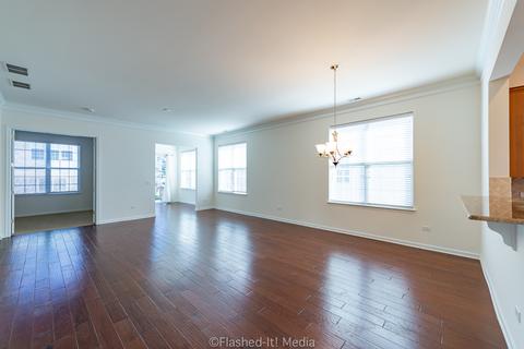 3874 Kingsmill Dr, Elgin, IL 60124 photo 9