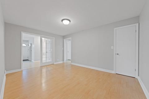419 N Commonwealth Ave, Elgin, IL 60123 photo 15