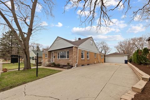 419 N Commonwealth Ave, Elgin, IL 60123 photo 3