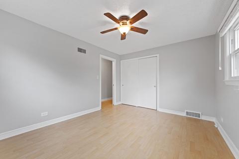 419 N Commonwealth Ave, Elgin, IL 60123 photo 17