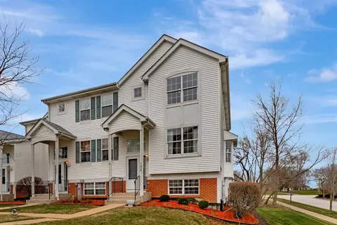 1334 Fox Hound Trl, Beecher, IL 60401 photo 2