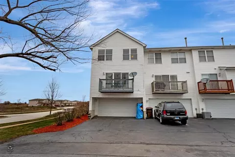 1334 Fox Hound Trl, Beecher, IL 60401 photo 25