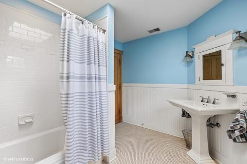 229 Ashland Ave, River Forest, IL 60305 photo 18