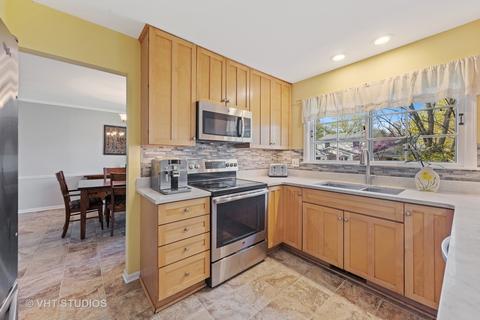 501 Carrol Gate Rd, Wheaton, IL 60189 photo 7