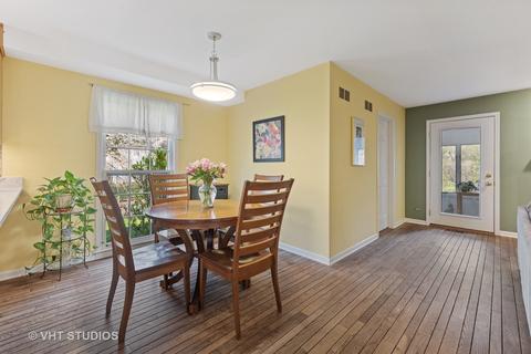 501 Carrol Gate Rd, Wheaton, IL 60189 photo 9