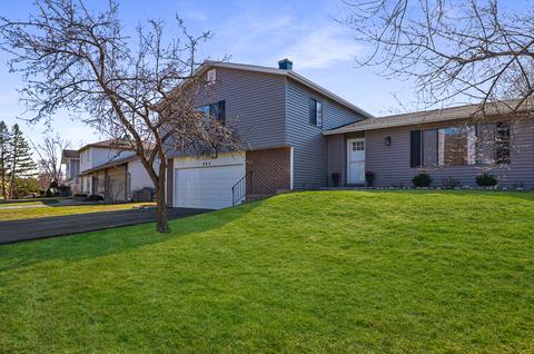 862 Shorewood Dr, Bartlett, IL 60103 photo 2