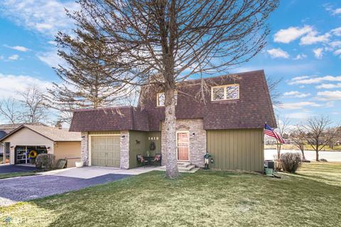 1418 Pier Dr, Davis, IL 61019 photo 1