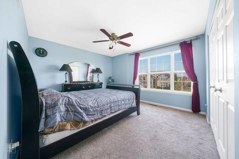 2958 Shamrock Cir, Elgin, IL 60124 photo 19