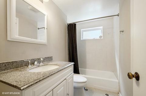9118 Forestview Rd, Evanston, IL 60203 photo 10