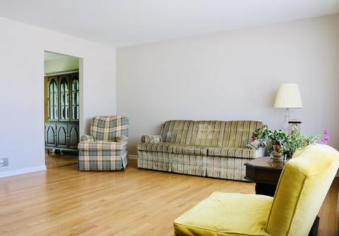 478 N 6th Ave, Addison, IL 60101 photo 2