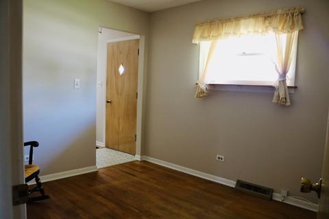 478 N 6th Ave, Addison, IL 60101 photo 5