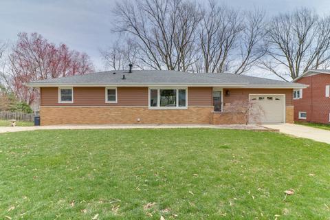 204 Veronica Way, Normal, IL 61761 photo 1