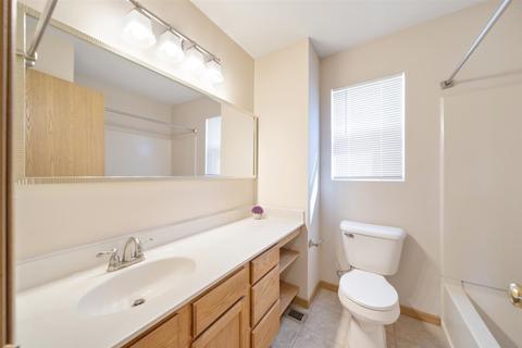 7208 Alden Dr, Plainfield, IL 60586 photo 15