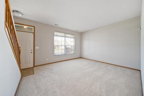 7208 Alden Dr, Plainfield, IL 60586 photo 3