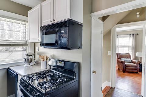 24 Broadway Pl, Normal, IL 61761 photo 14