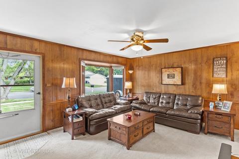 1139 Leawood Dr, Elgin, IL 60120 photo 5