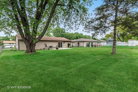 1139 Leawood Dr, Elgin, IL 60120 photo 12