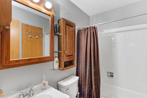 1139 Leawood Dr, Elgin, IL 60120 photo 9