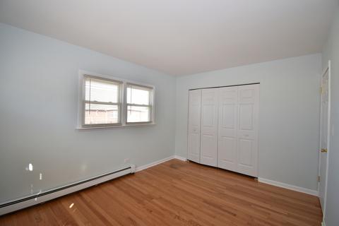 671 Beau Ct, Des Plaines, IL 60016 photo 7