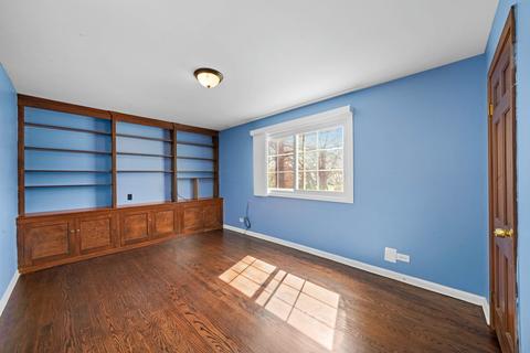 1906 E Seneca Ln, Mount Prospect, IL 60056 photo 21